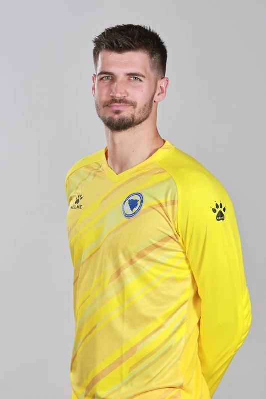 Nikola Vasilj - fudbalska reprezentacija Bosne i Hercegovine