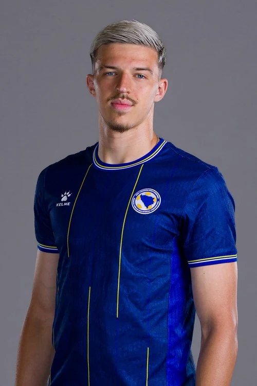 Tarik Muharemović